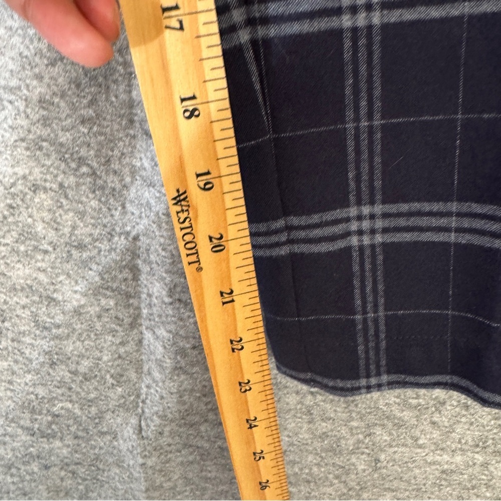 Blue and grey babaton Wilfred aritzia pants large - Picture 7 of 15